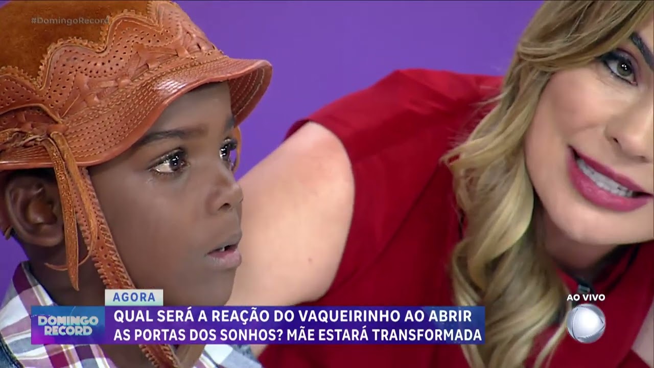 Porta dos sonhos: Vaqueirinho emociona-se com surpresas