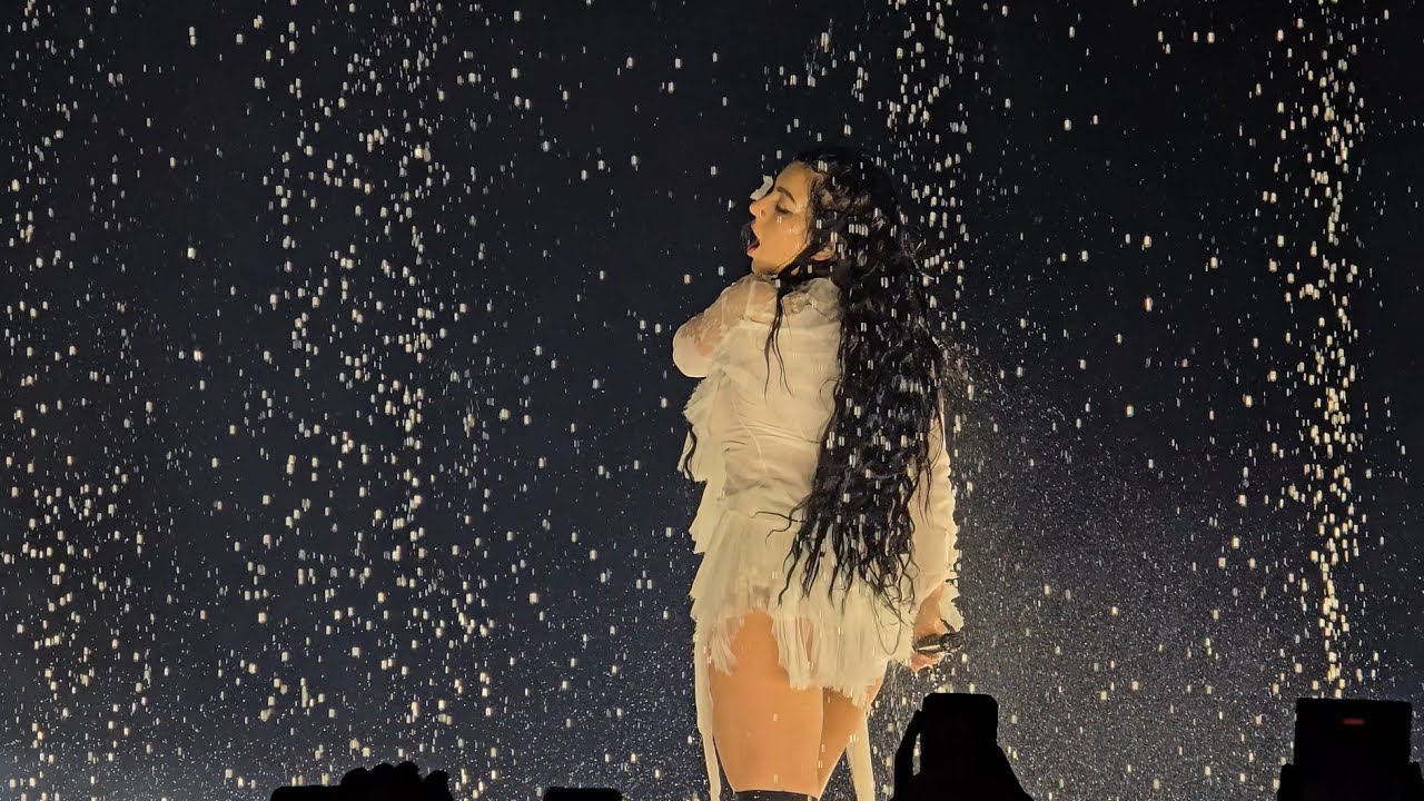 Charli XCX - 'Track 10' Live (BRAT Tour, Glasgow)