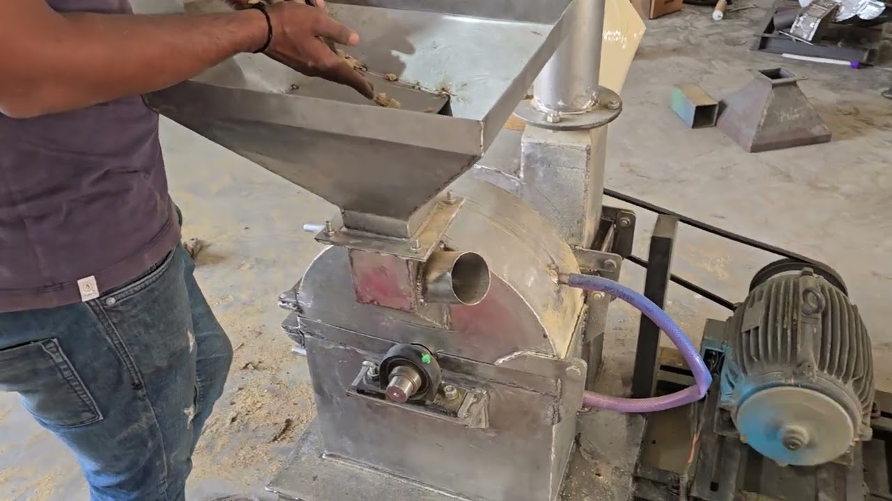 Ginger Powder Making Machines,Ginger Powder Processing,Ginger Powder Mill Machine,Herbs Grinder