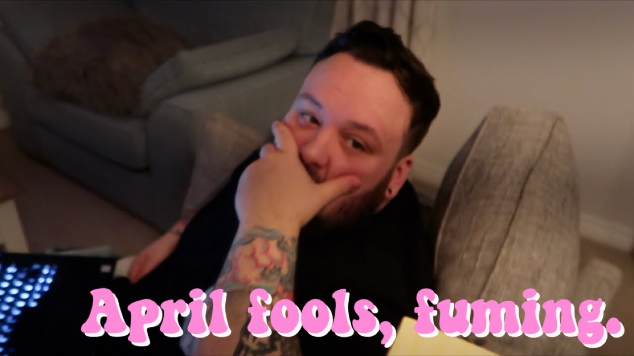 THE FORTNIGHTLY #6 // APRIL FOOLS, MOTHERS DAY & HOLIDAY PREP