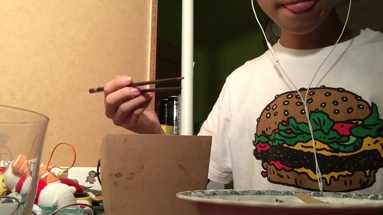 [咀嚼音][Eating Sounds] 晩飯やな(￣∀￣)