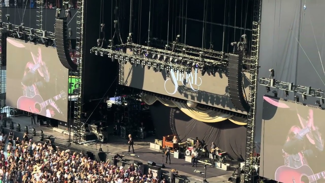 A Change Would Do You Good - Sheryl Crow Live at T-Mobile Park in Seattle, Washington 7/27/2024