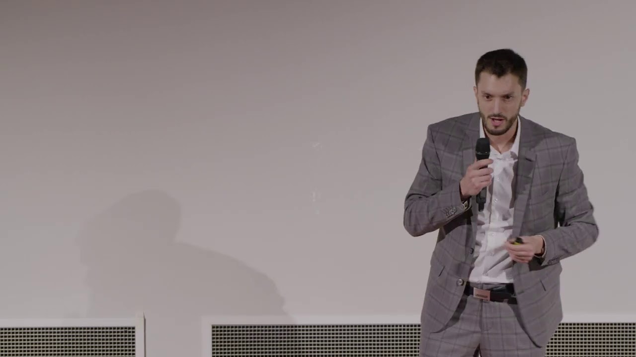 Evaluer la performance plutôt que les apparences | Antoine Lorès | TEDxKedgeBSBordeaux