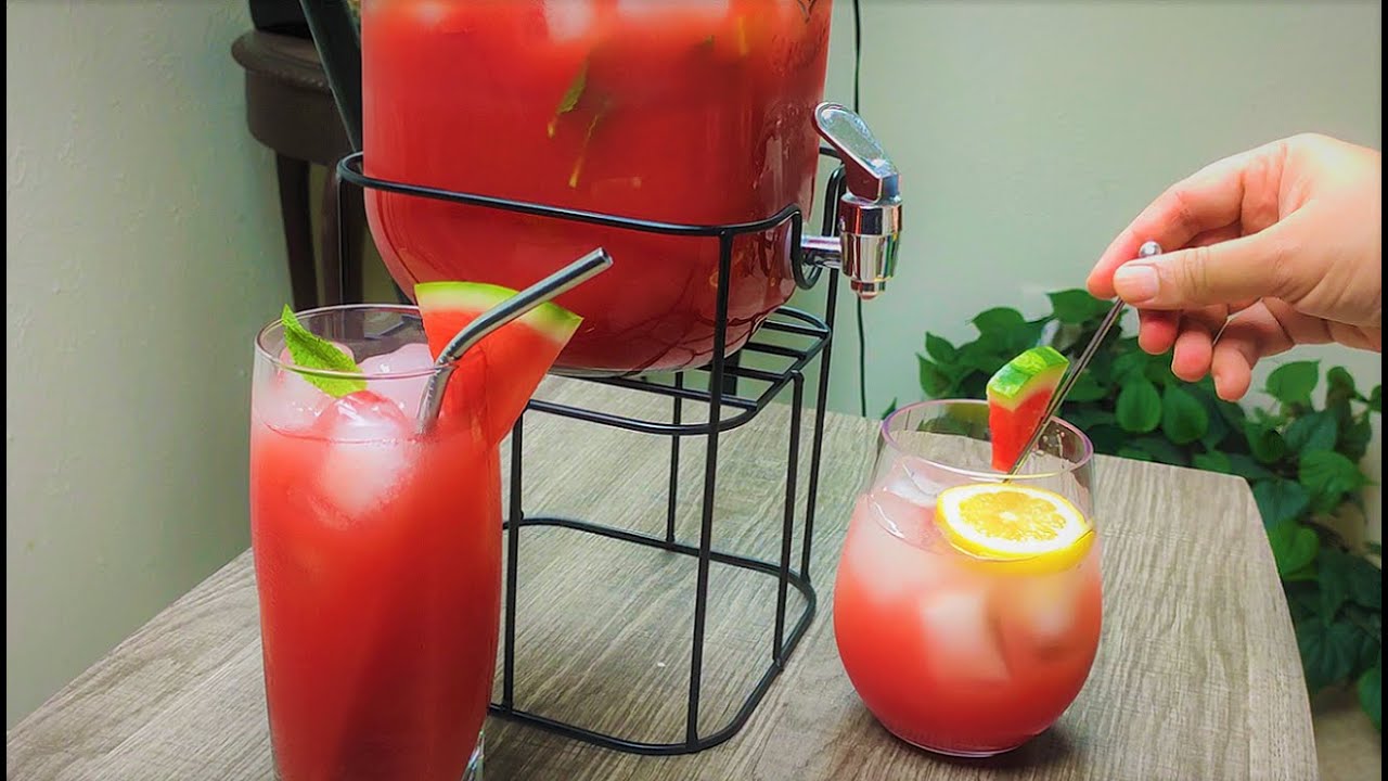 Fresh Watermelon Lemonade | A Tropical Watermelon Lemonade Cocktail