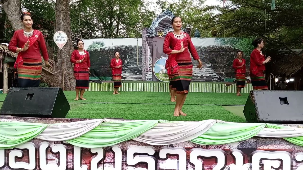 กลองยาวร่วมบุญบาสโลบแม่บ้านคูบัวราชบุรี27/10/67