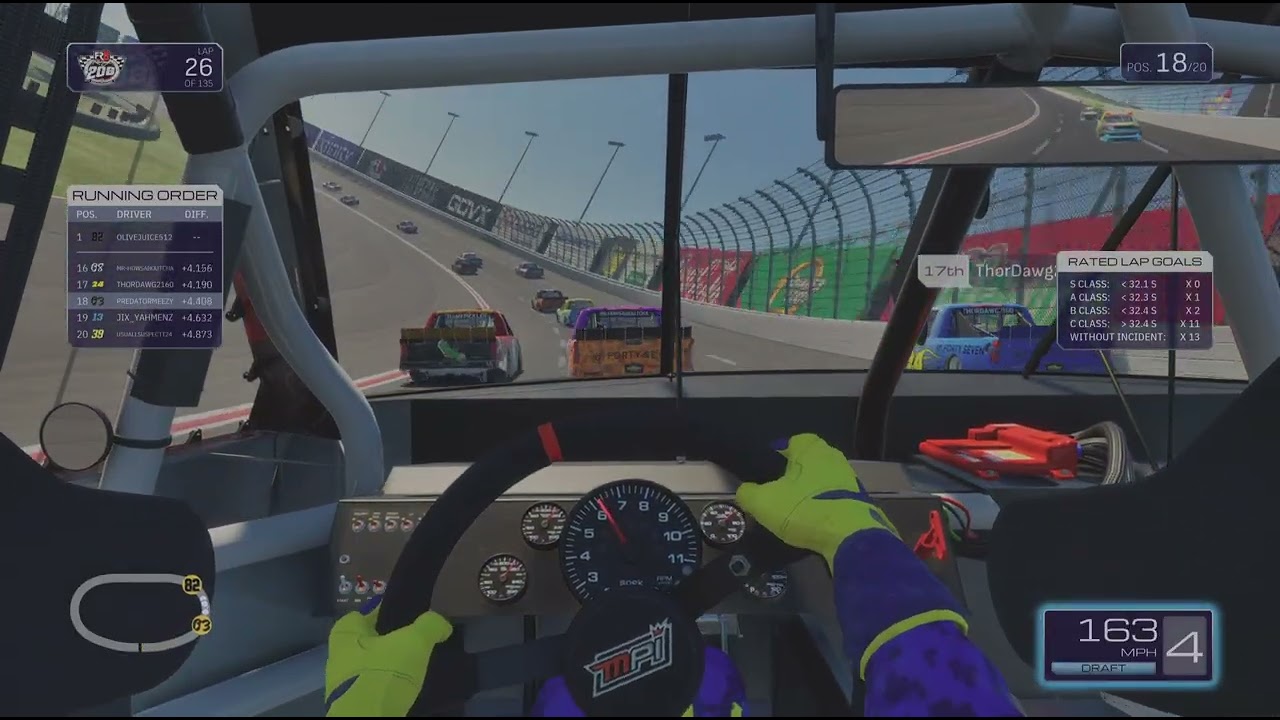 League Race  Atlanta  trucks
