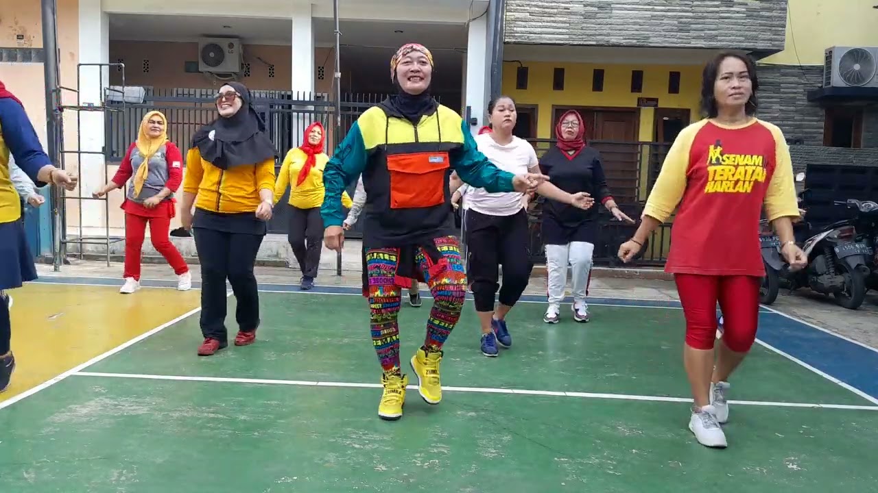 MEMANG CANTIK OH CANTIK | MINA LEGE | SENAM BOHAY