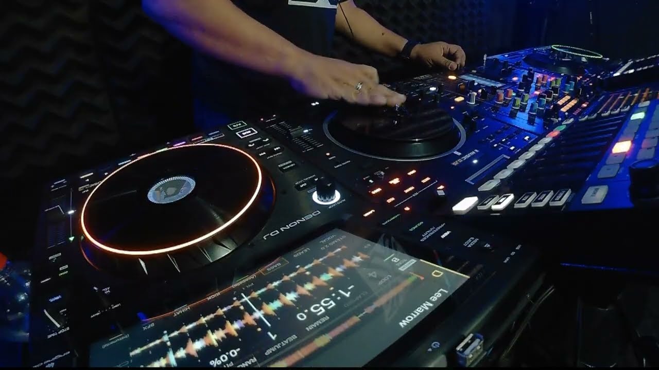Lee Marrow em 4 Decks (Live)