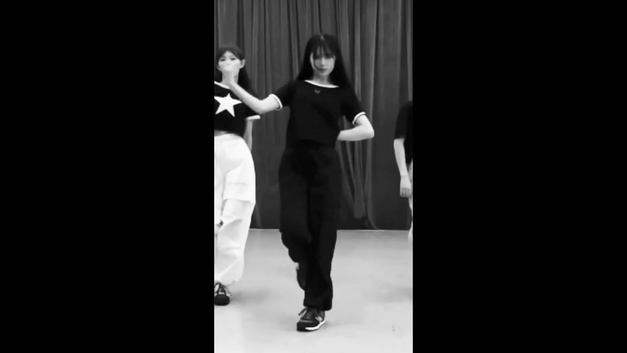 アンジュルム 'RED LINE' 下井谷幸穂 FOCUS
