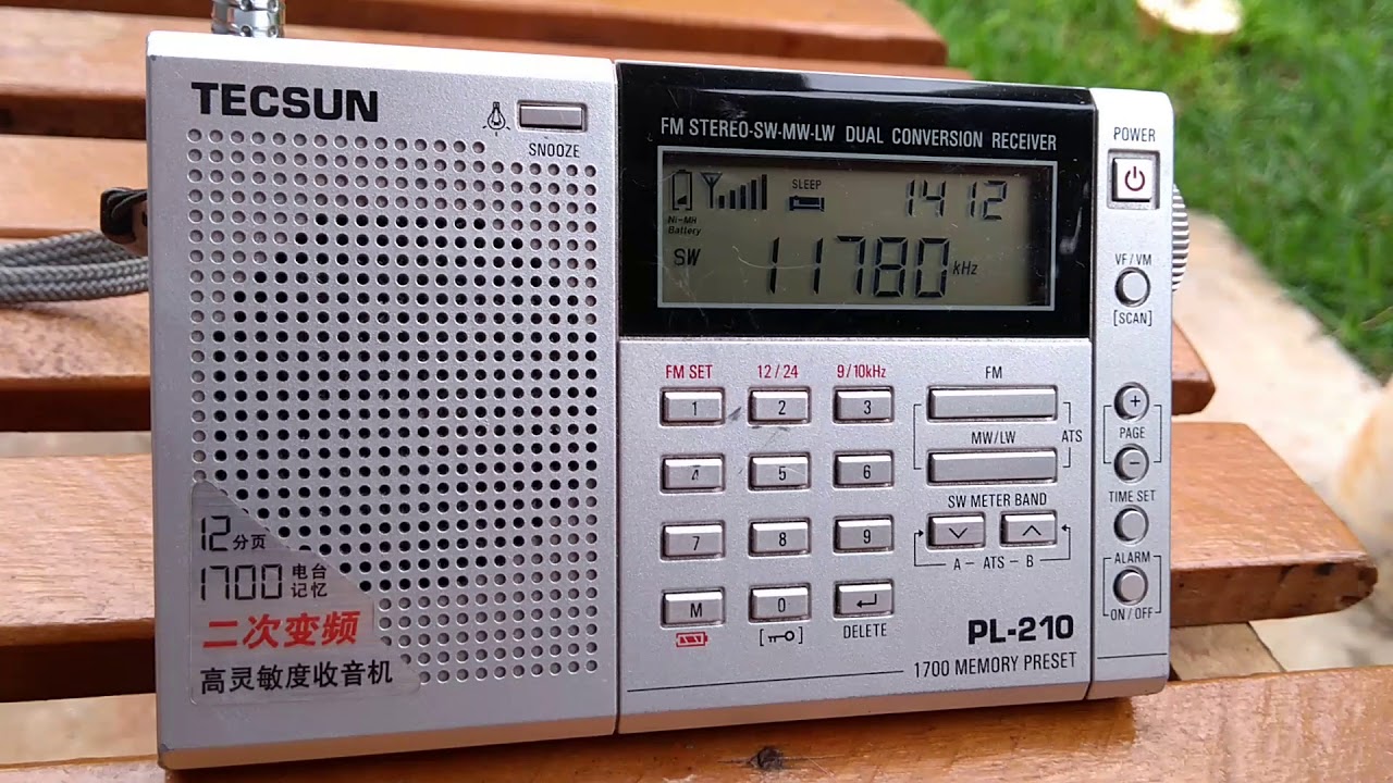 R&aacute;dio Nacional da Amaz&ocirc;nia - 11780 kHz (Ondas Curtas) - TECSUN PL-210