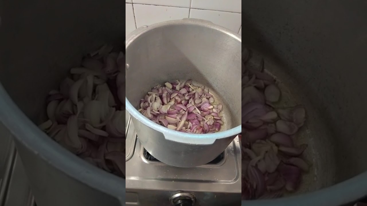நாட்டு கோழி குழம்பு#trendingshorts#cookingvlog😋#