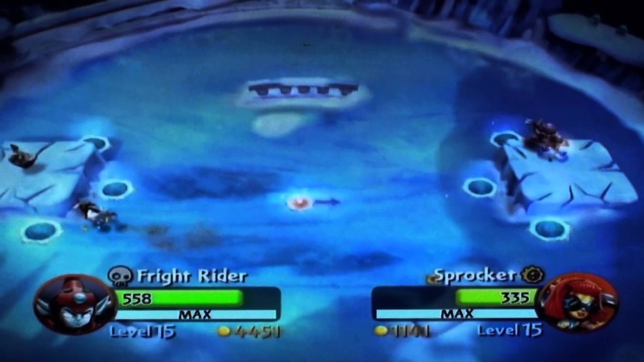 Skylanders Giants PVP - Fright Rider VS Sprocket