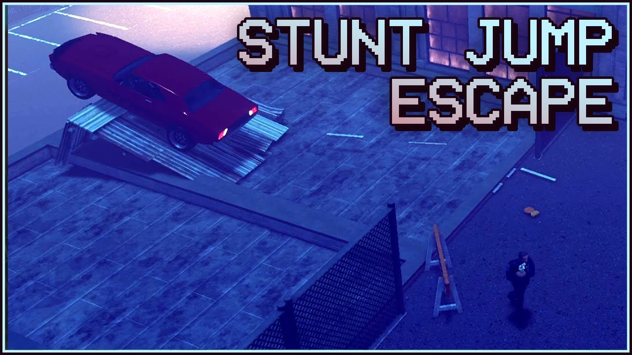 'The Precinct' - Burglars Escape by Jumping Off A Roof