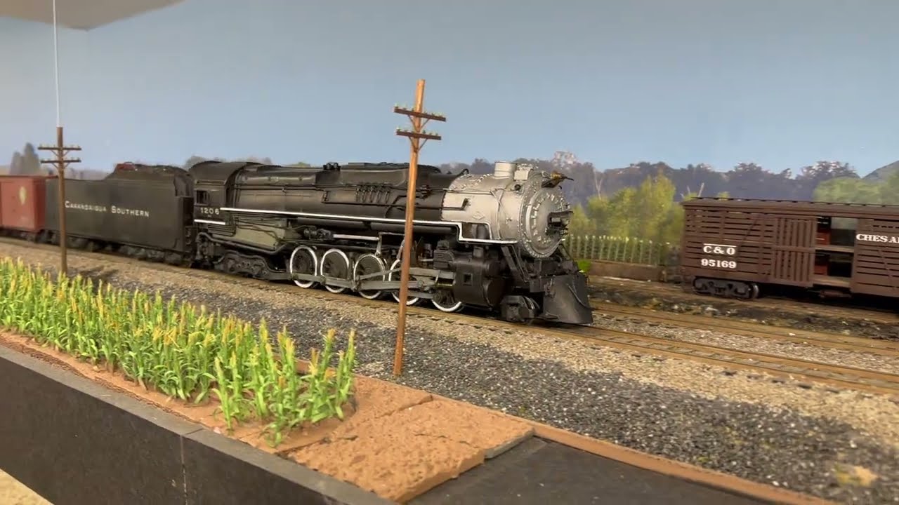 David Vaughn's 2-Rail O Scale Nickel Plate Layout