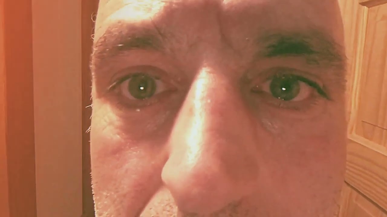 OLHOS NOS OLHOS (crime loucura vers.)