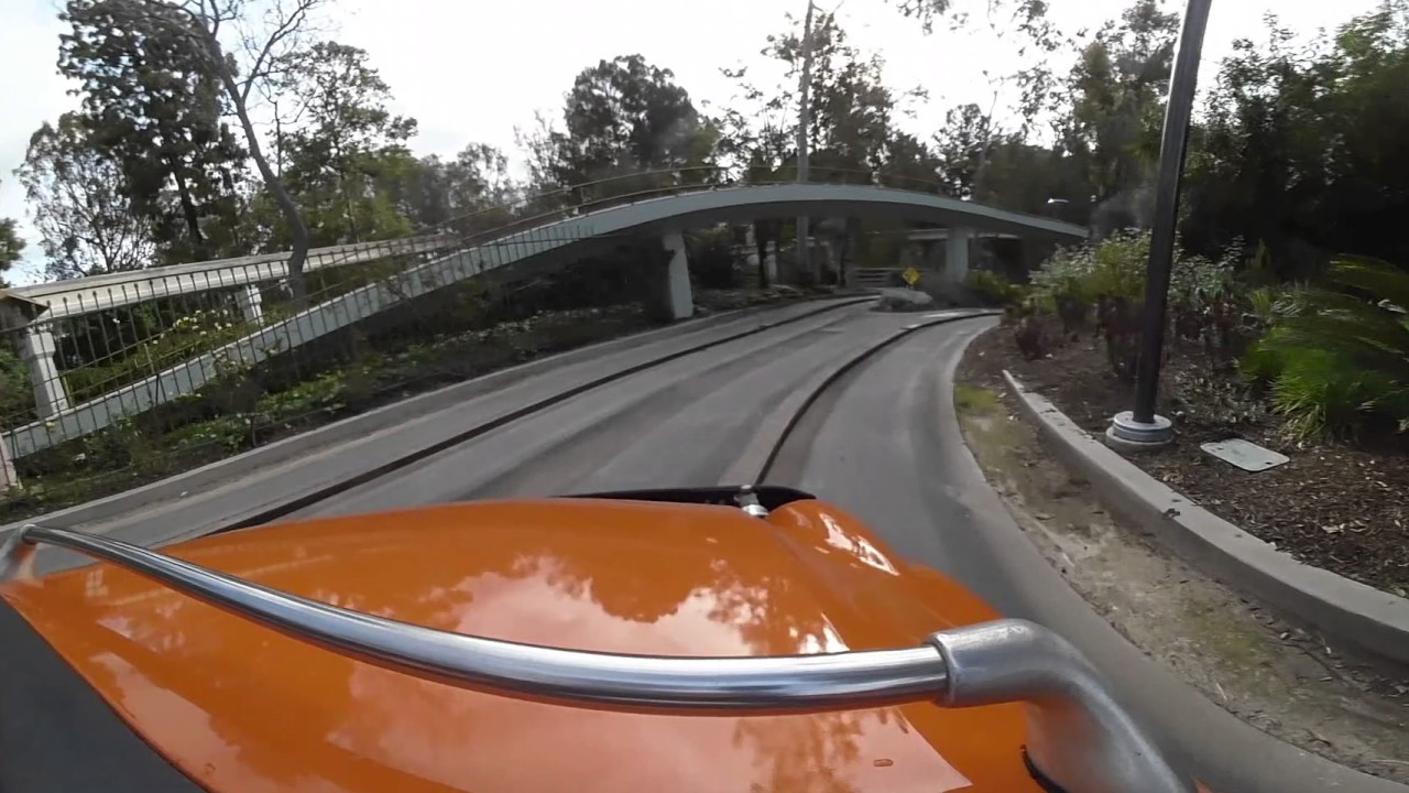 [DL ]Disneyland's Autopia In 4K 360°