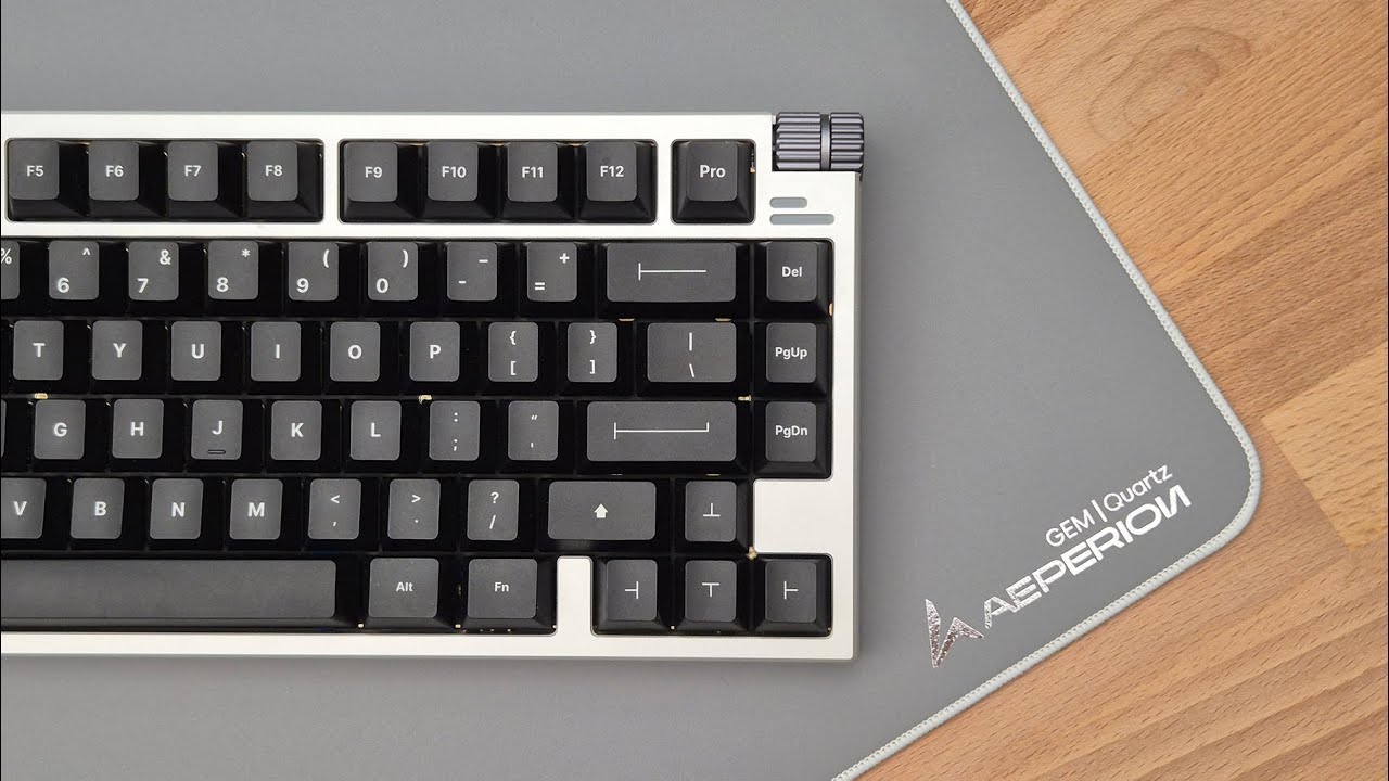 The best stock HE keyboard I've ever used.