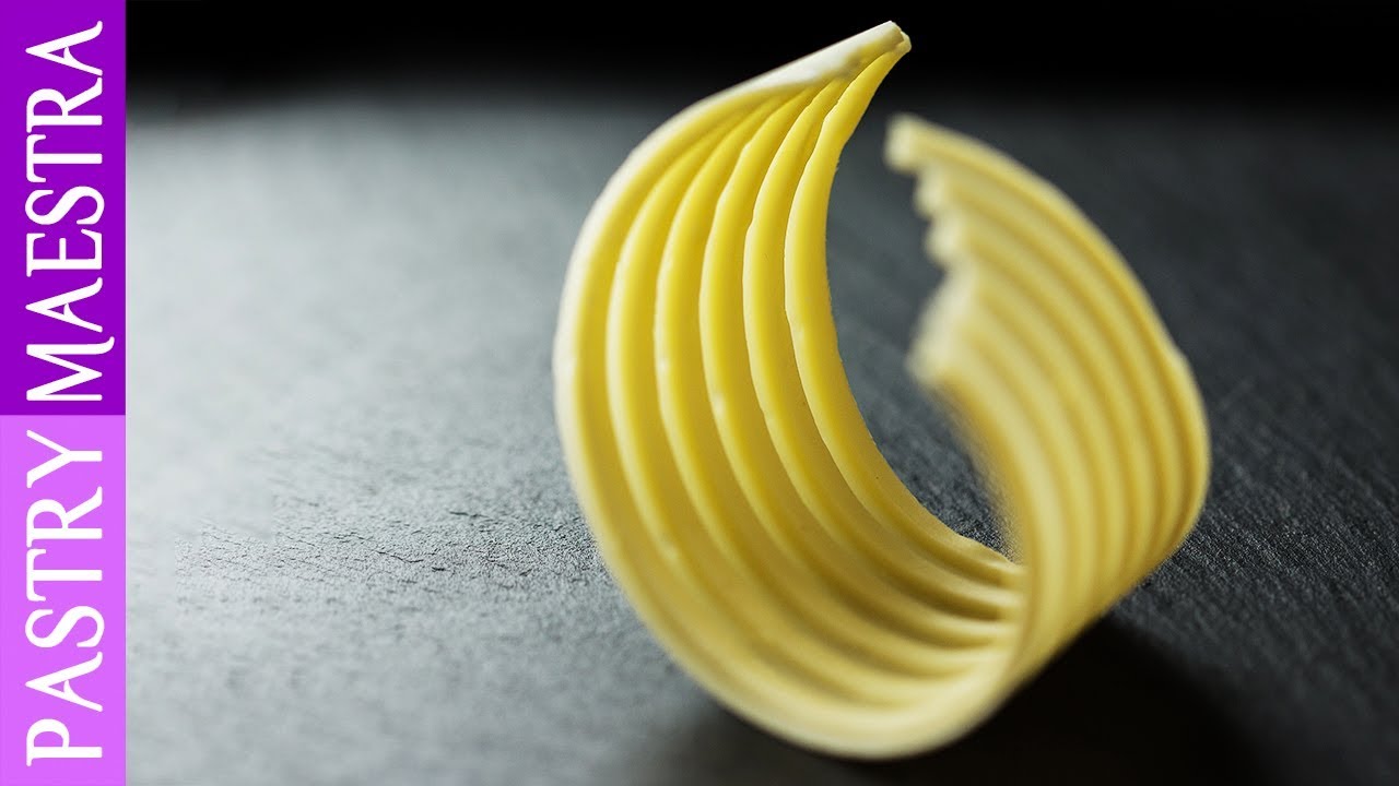 How to Make Tempered Chocolate Decorations | Pastry Maestra
