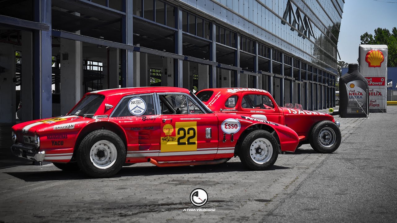 TURISMO CARRETERA HISTORICOS EN LA PLATA - A Toda Velocidad