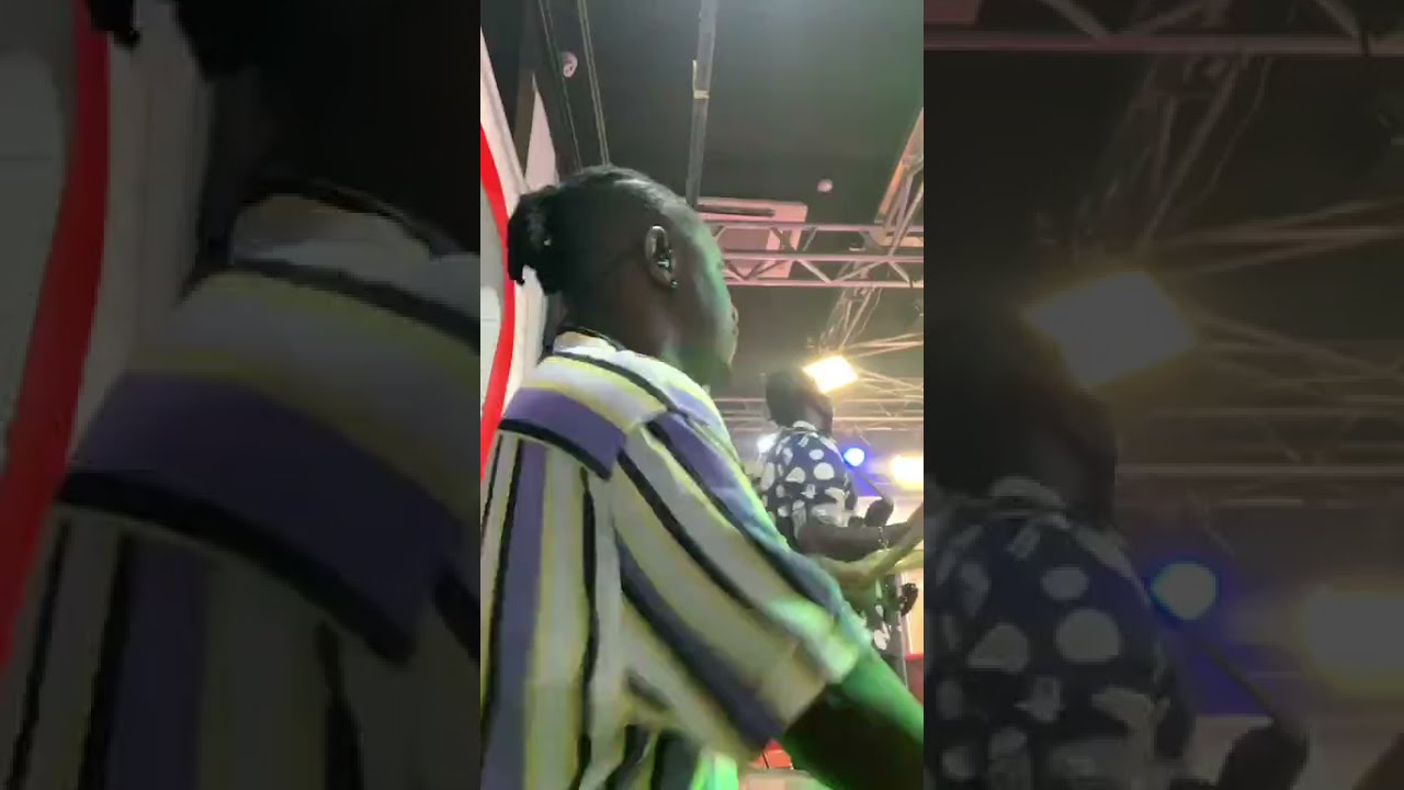 [WATCH] Affreh Jnr and Drum George Vicfirth jamming together for Ohemaa Mercy @ UNITED SHOWBIZ (UTV)