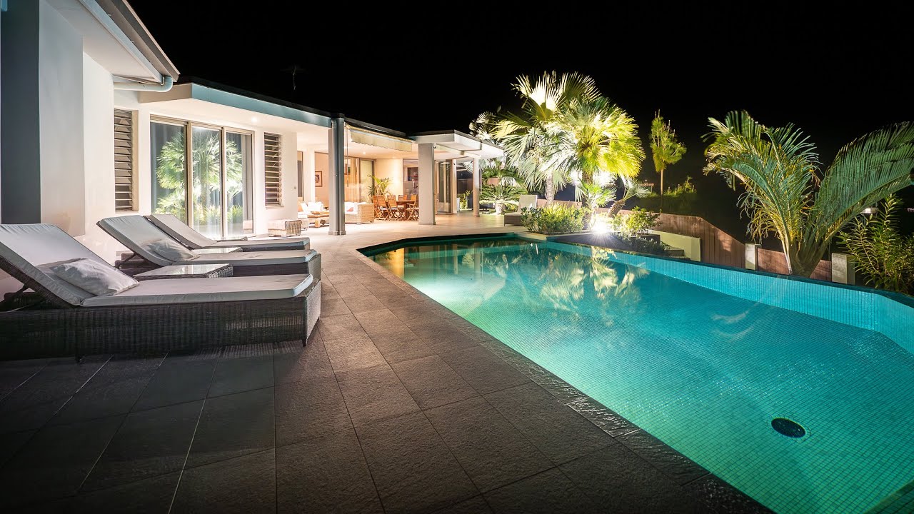 TAHITI - PUNA'AUIA Villa contemporaine avec vue panoramique