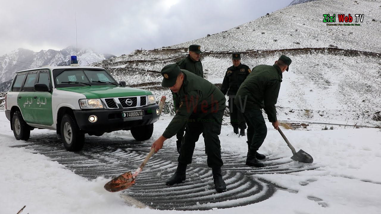 La Gendarmerie Déneige Les Routes à Tizi-Ouzou ... Lundi 09 Décembre 2024 ... Détails ...