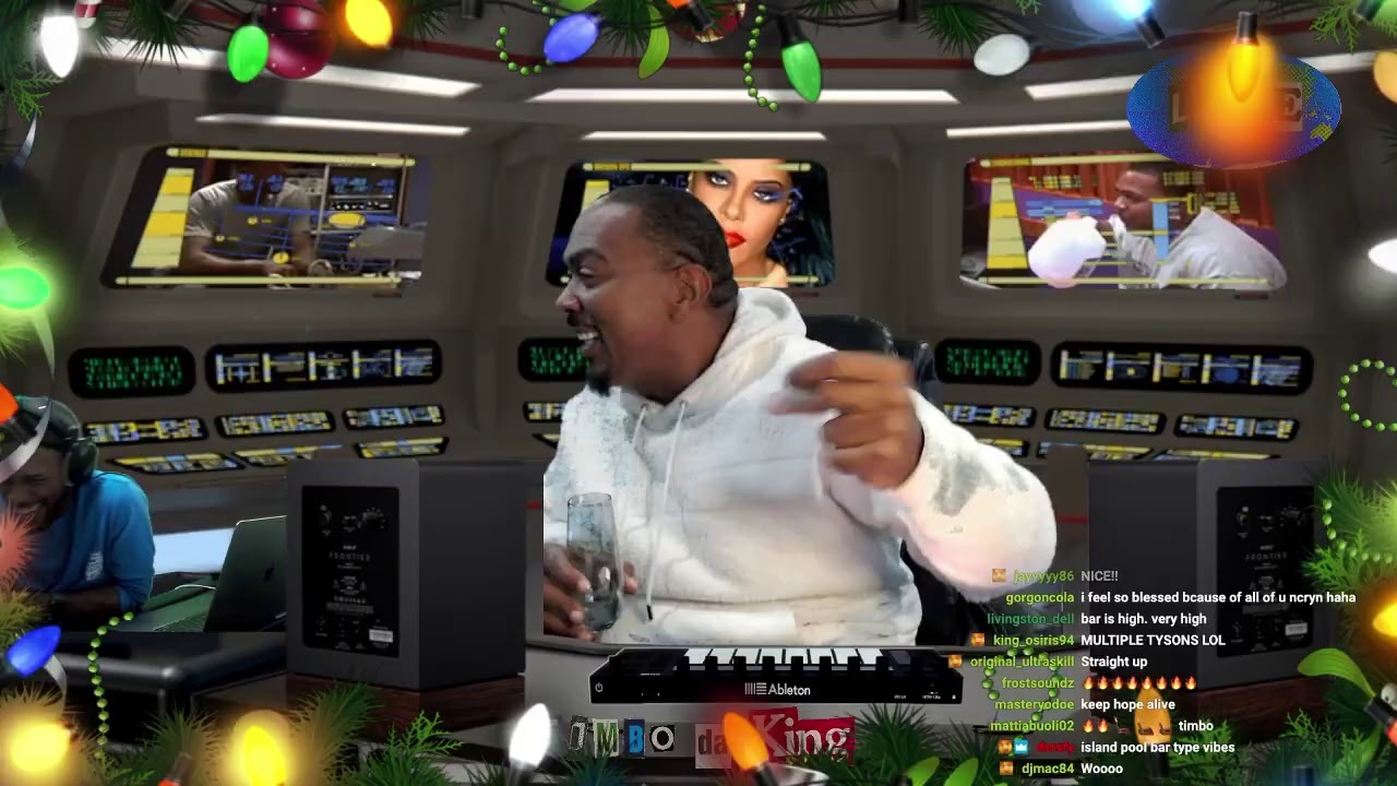 Timbaland makes a HIT BEAT for Justin Timberlake LIVE!! 🎄 Christmas Special 🎄