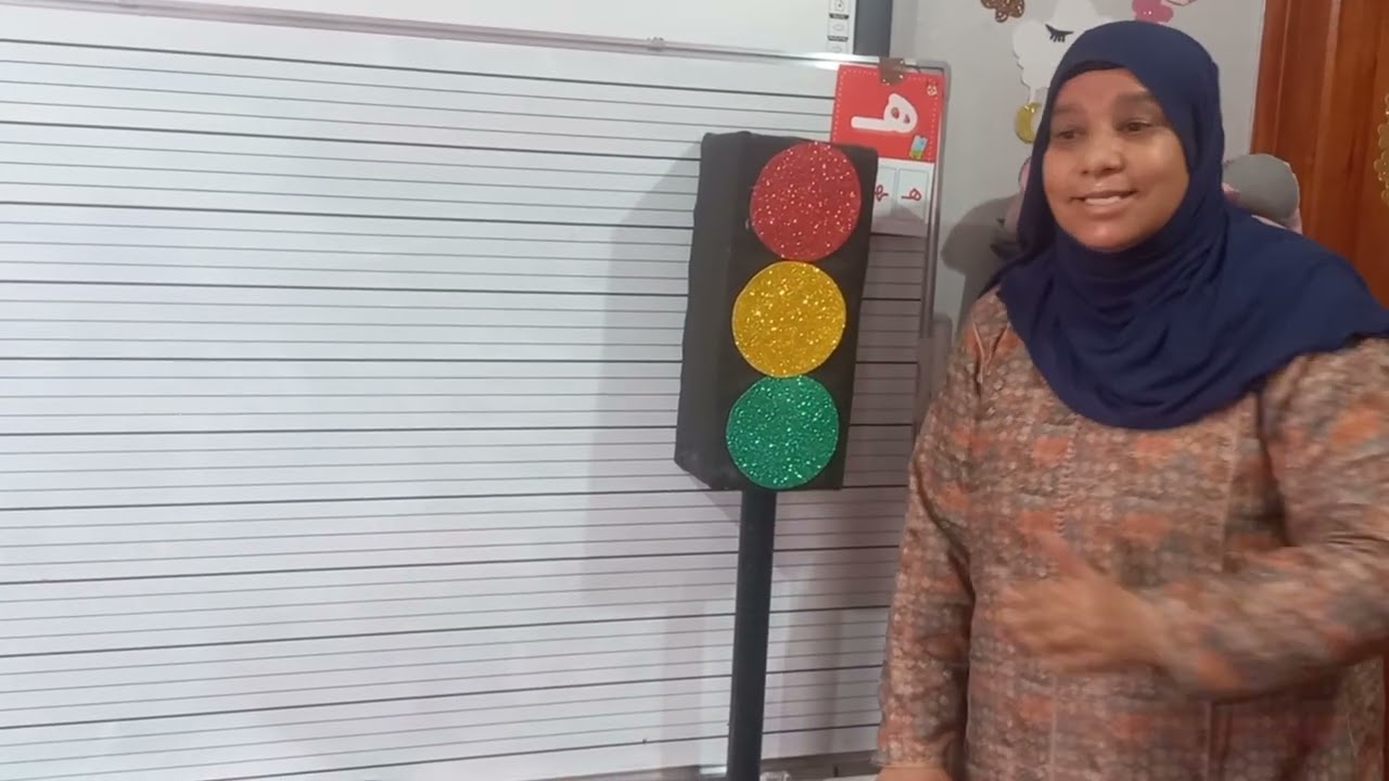 كيف نعبر الطريق؟ تفسير بسيط جدا للأطفال بمناسبة اليوم الوطني للسلامة الطرقية 