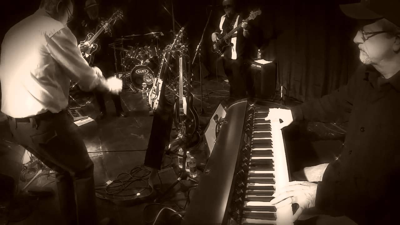 MIKE BRAVENER & Tom Cat Corner at FREXROD 2014