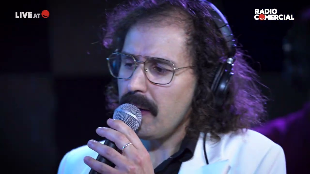 Rádio Comercial | Gisela João e José Pinhal Post-Mortem Experience cantam "Perdoa-me"