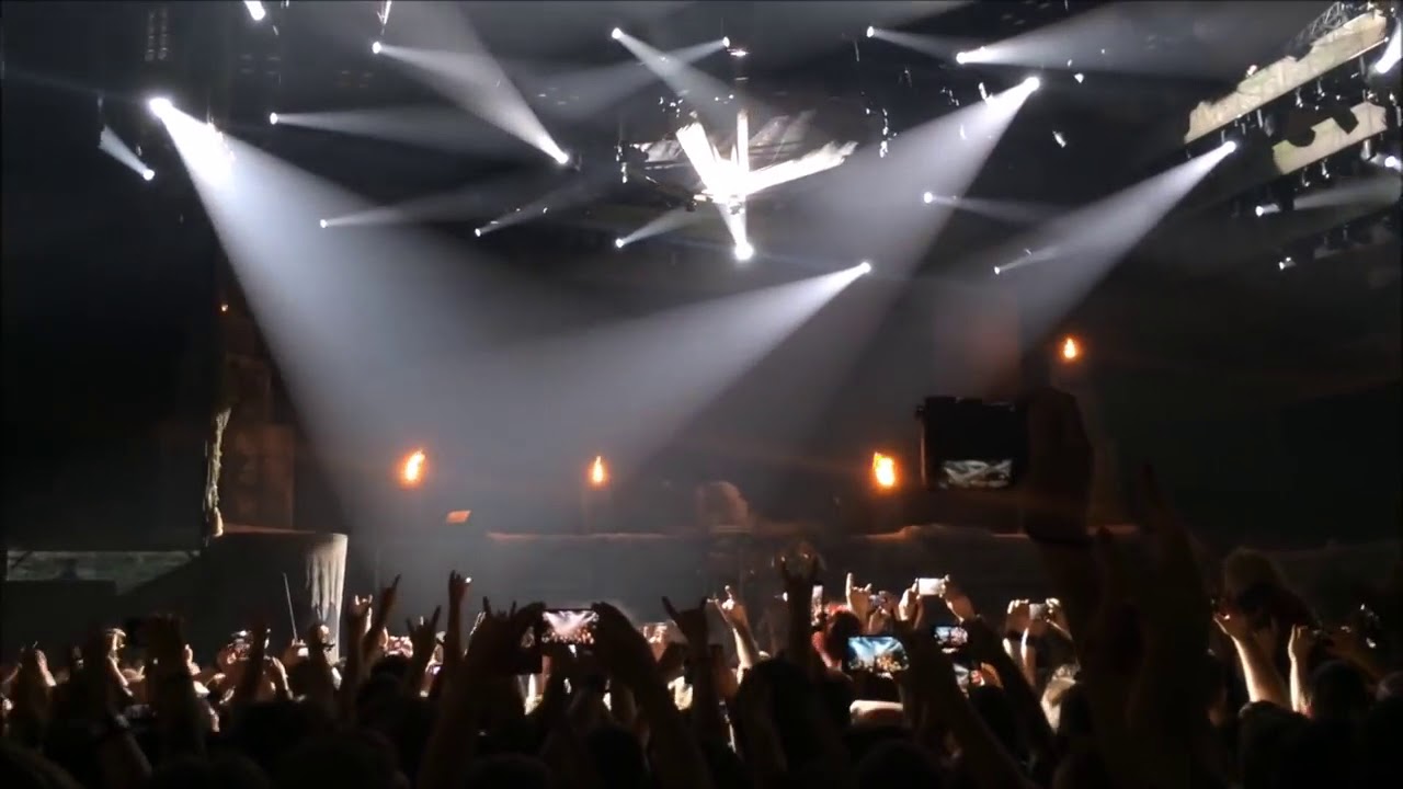 Iron Maiden - Intro (Doctor Doctor) + If Eternity Should Fail Live - Festhalle Frankfurt 29.4.2017