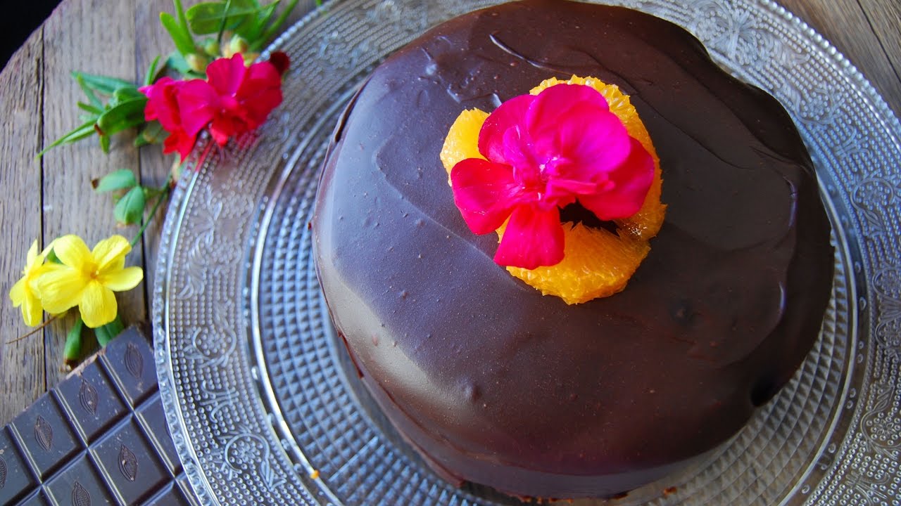 Bizcocho de naranja y chocolate esponjoso