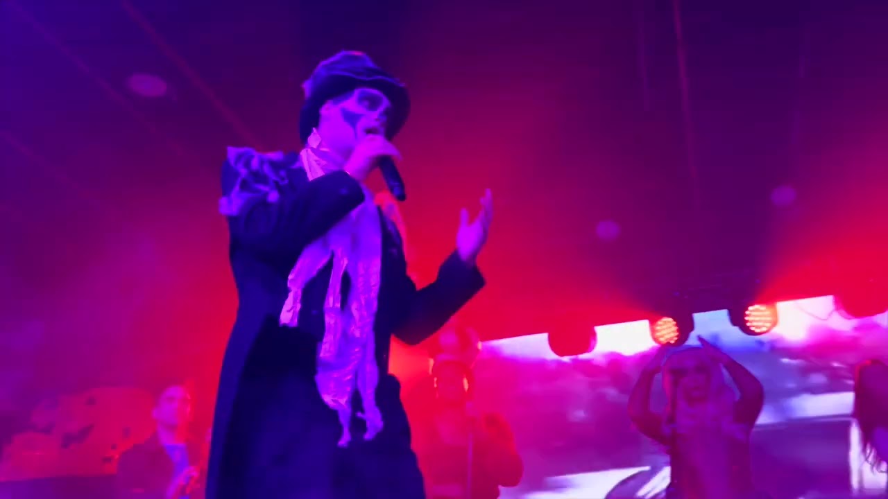 Apocalypse Noir- Zombie (Kelly McIntyre, Andrew Barret Cox)