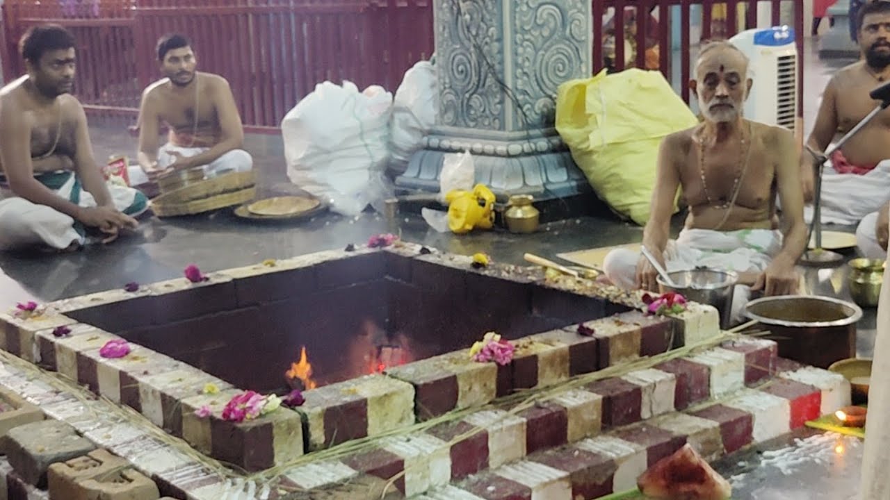 Sri Varahi Homam- Poornahuti