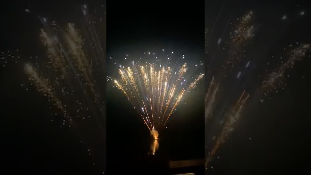 Super Saturn Missile 300 Shot Firework