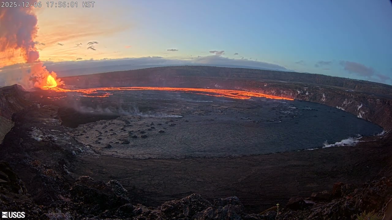 B1cam 2025 12 06 Timelapse Kīlauea volcano, Hawaii 4K
