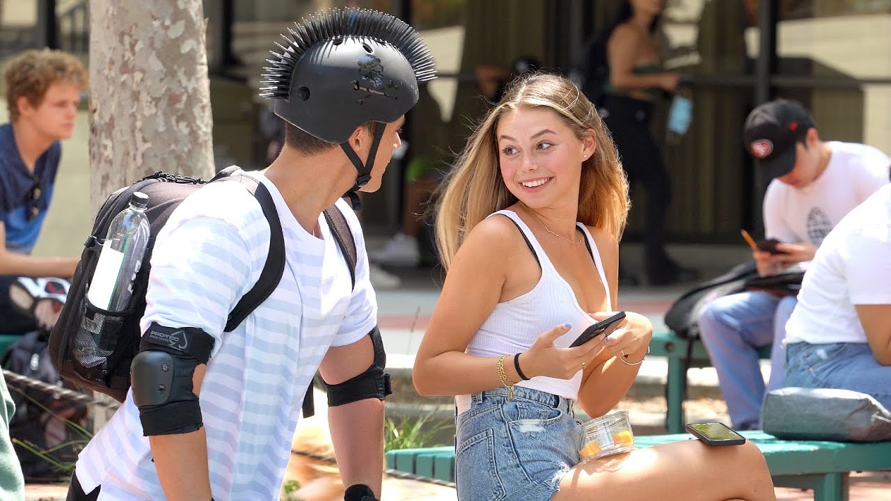 Picking Up Girls On Roller-Skates!!