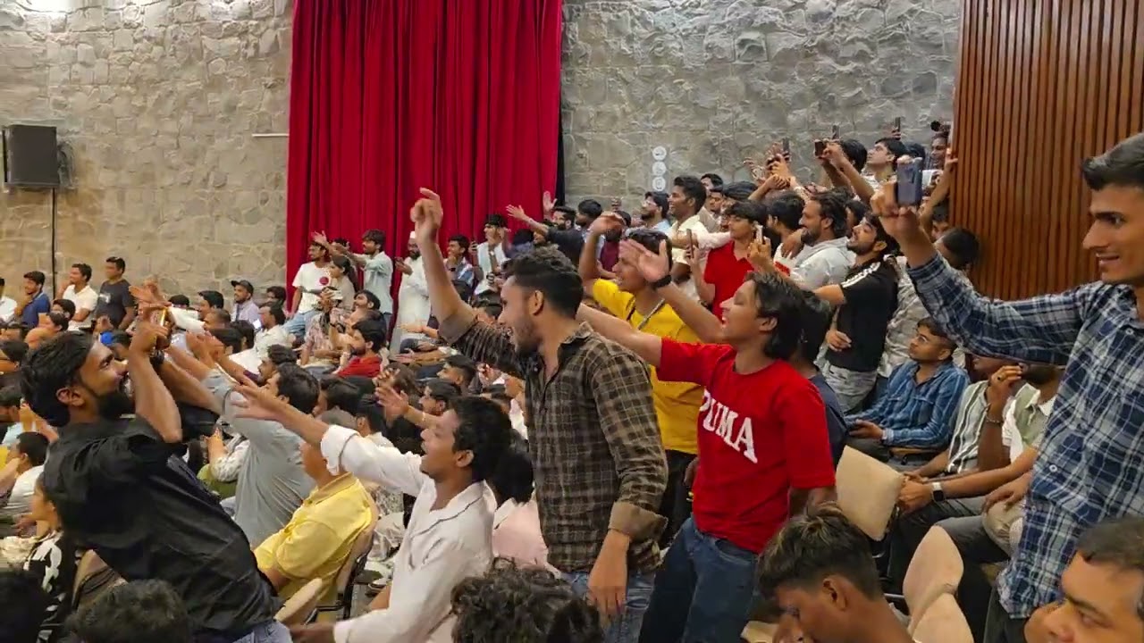 Anis Sabri&rsquo;s soulful performance left the audience spellbound at Sahityotsava Jashn-e-Adab 2025