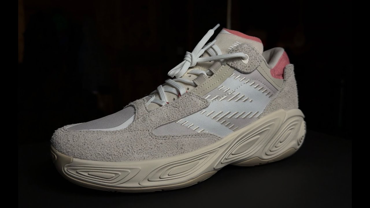 The most comfortable shoe of the year? New Balance Fresh Foam BB V2  #basketball #basketballshoes