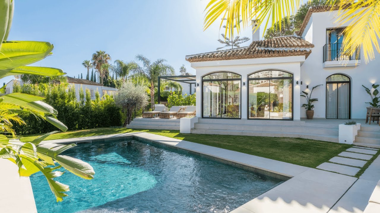 3.495.000€ NUEVA ANDALUCIA Marbella Villa DV3400