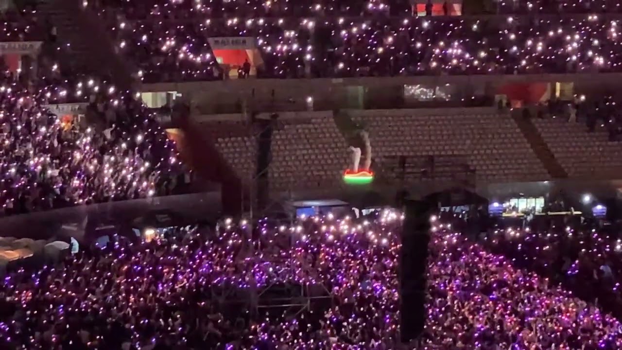 un coco - la canción (palmera) BAD BUNNY CONCIERTO LIMA PERU