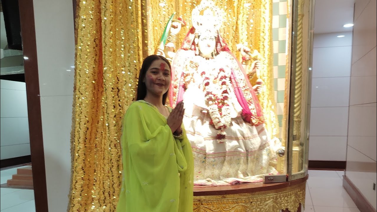 Holi ka program Hua mausi ke ghar aur Satyanarayan Mandir Mein🥰