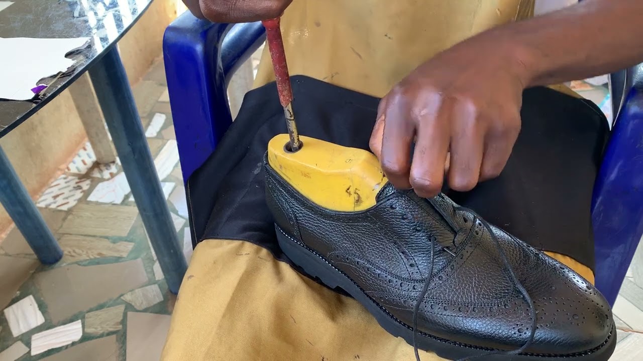 How to remove last from shoe