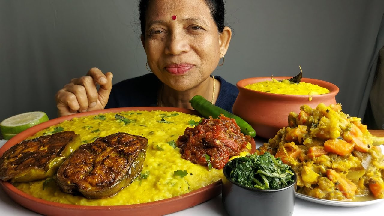 YUMMY KHICHDI EATING MUKBANG FOOD SHOW