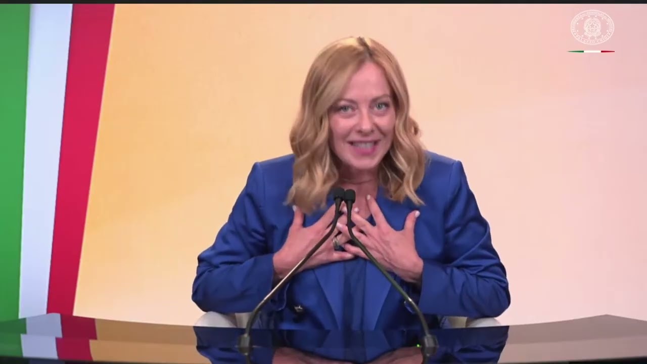 Una straordinaria Giorgia Meloni al “Forum in Masseria 2025” con Bruno Vespa. Non perdetela!