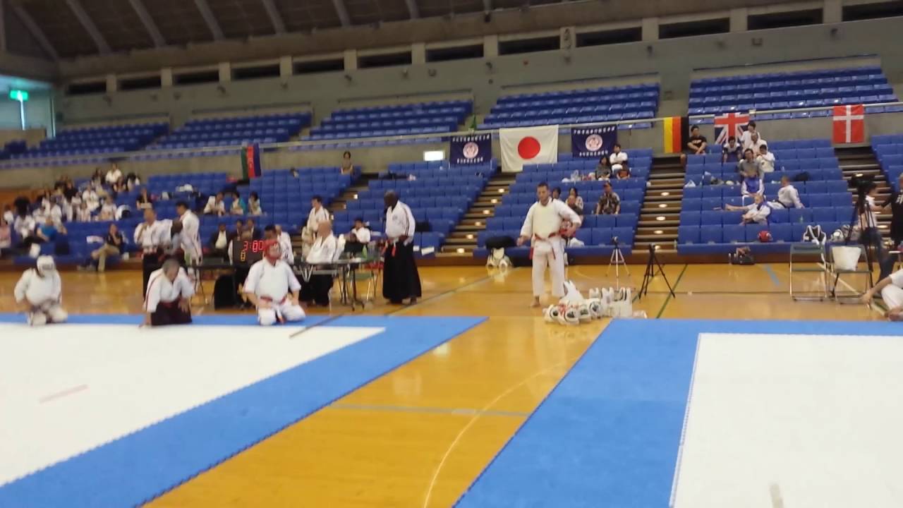Shihans demonstration. Masayuki hisataka 10th dan. And masamitsu kudaka 8th dan.