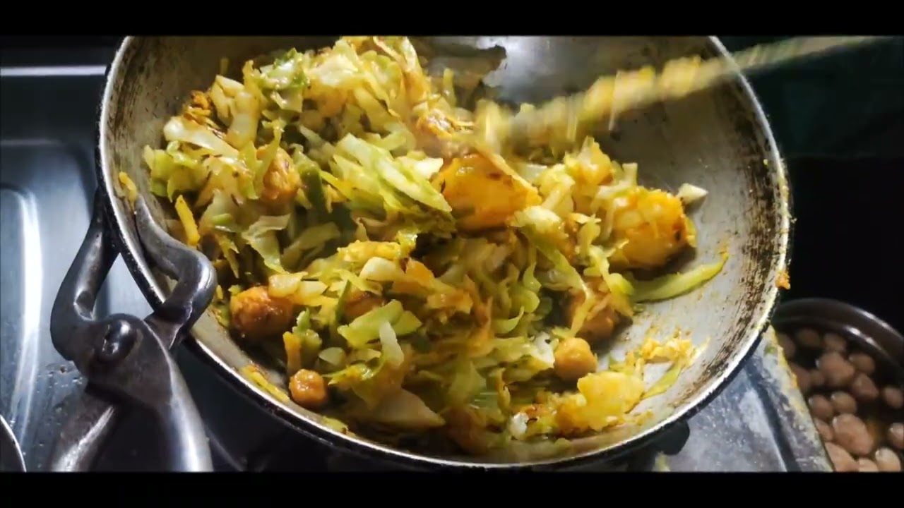 সকালে পূজো পরে স্পেশাল রান্না সন্তোষী মায়ের নিরামিষ থালি✌(#santoshimaerniramishthali) #mouvlog 👆❤👌🙏
