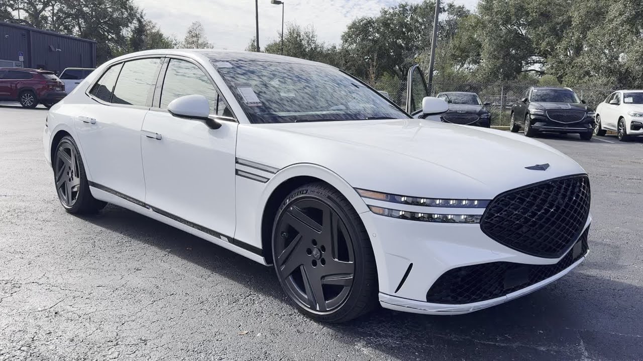 2026 Genesis G90 e-SC Prestige Black at Genesis of Tampa | Tampa, FL