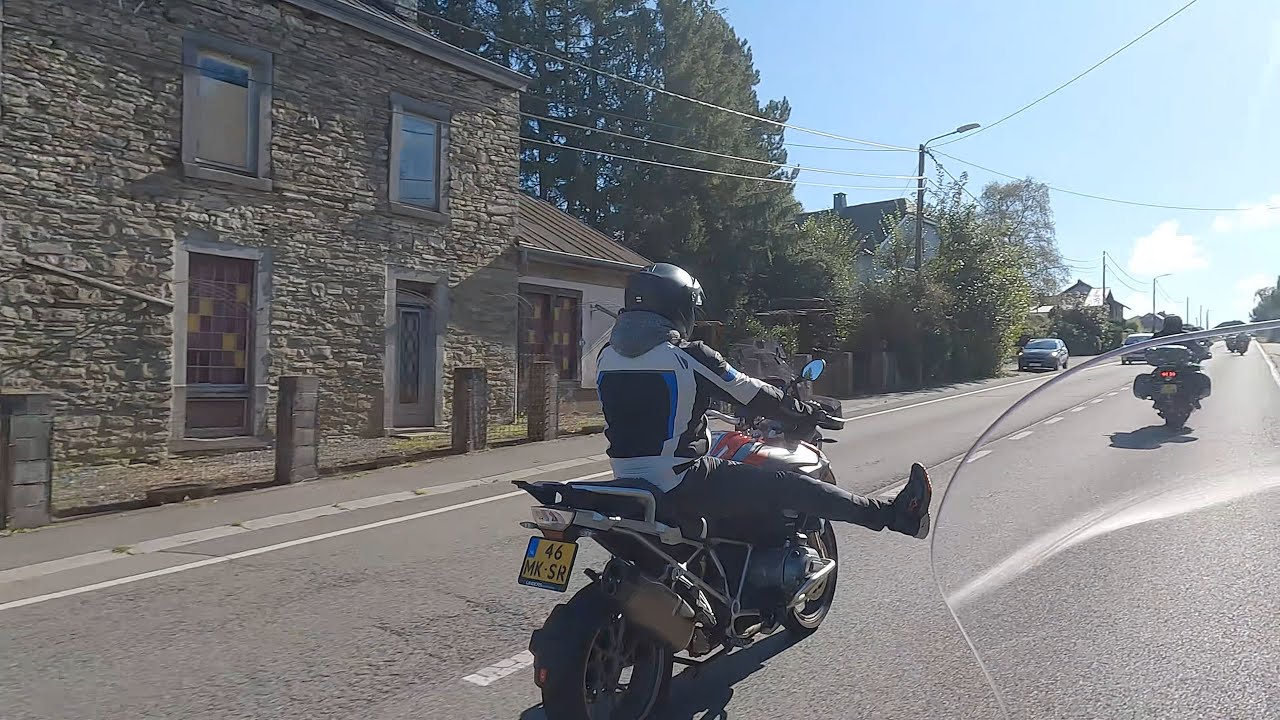 Cruising in the Ardennes Belgium with my Yamaha fjr 1300 and friends 4k 60fps
