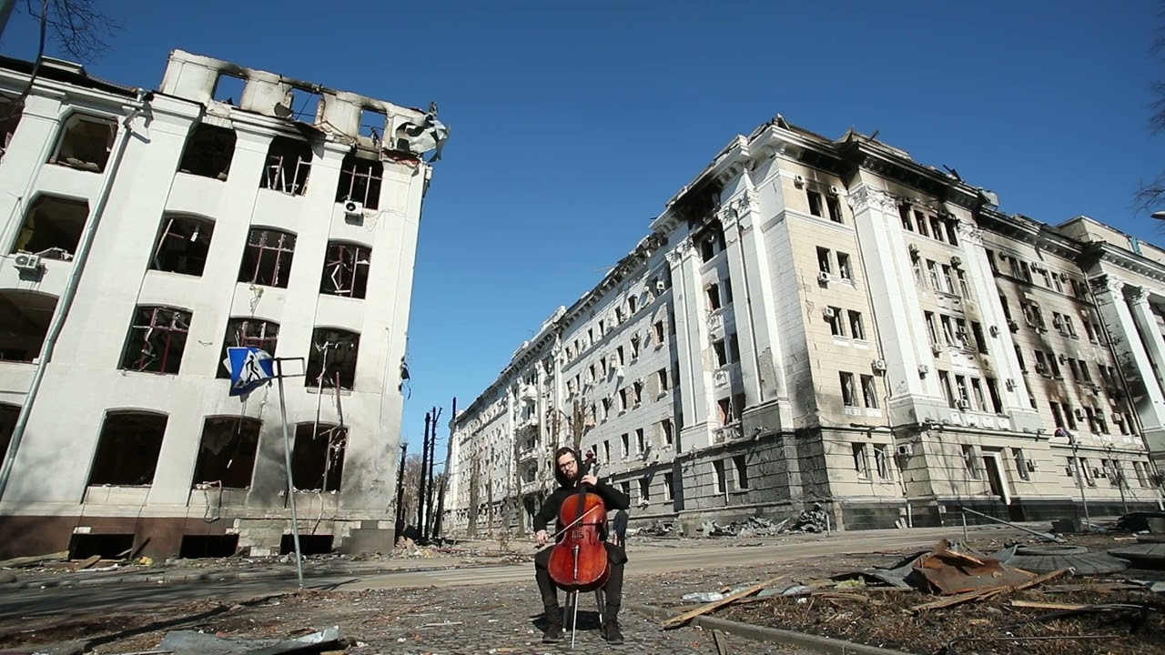 Kharkiv Cellist Performs Against Backdrop of Destruction